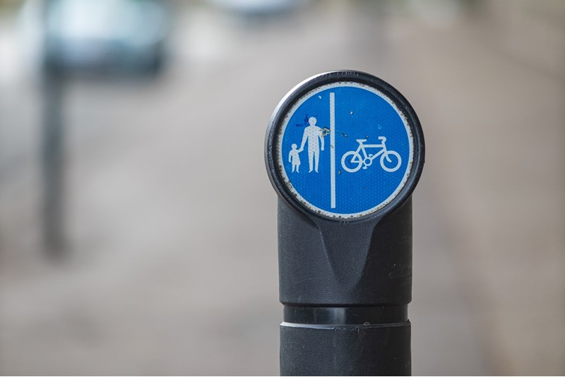walk and cycling sign